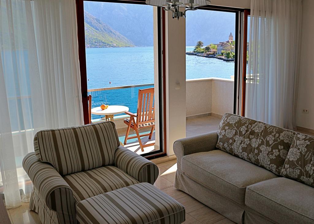 Apartment Miramare Kotor Exterior foto